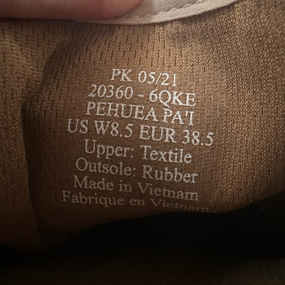 OLUKAI Women's Pehuea Pa'i Slip-On Sneakers size 8.5 - Picture 6 of 9